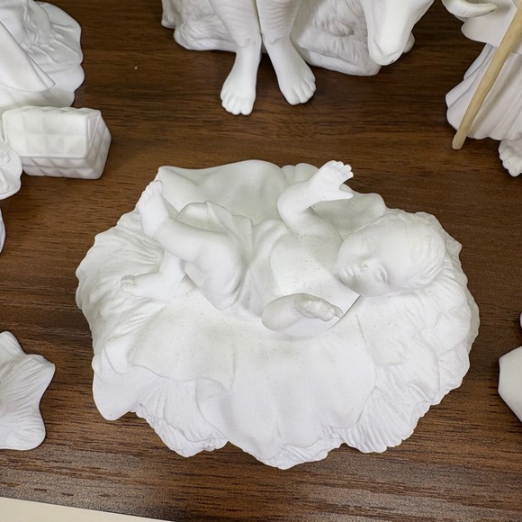 Lenox The Nativity Porcelain Set with Original Box and Certs lot of 7 1990's - Picture 3 of 15